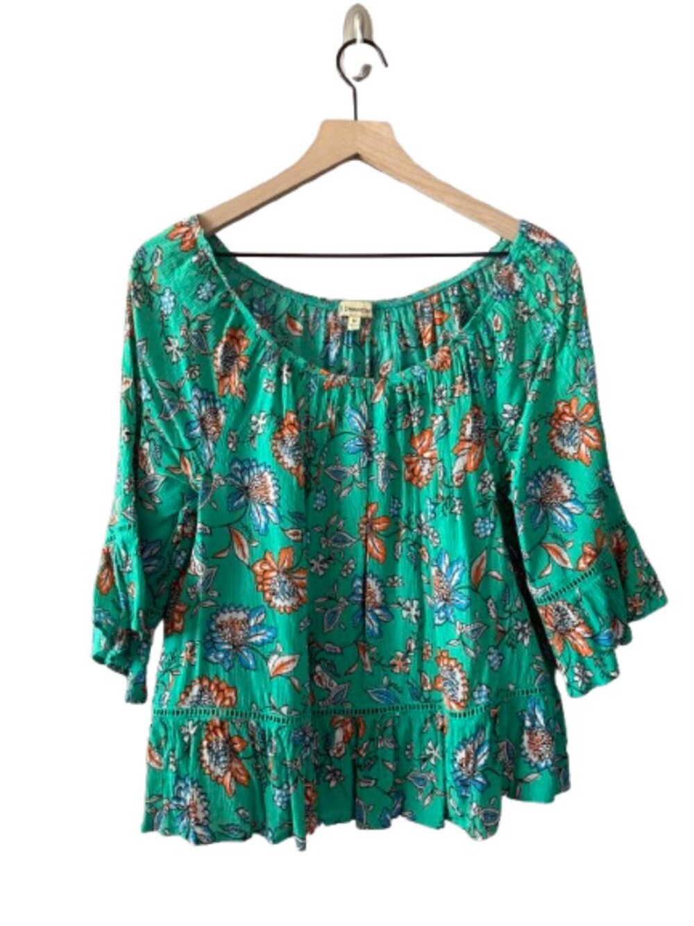 Women's M Democracy Green Floral Off-Shoulder Crinkle Top